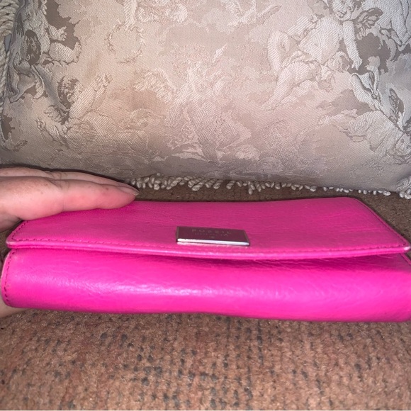 Fossil Vibrant Pink Leather Wallet - Picture 5 of 12